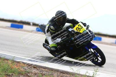 media/Apr-30-2023-CRA (Sun) [[020fcf5d43]]/Race 14-400 Expert-Amateur Superbike/